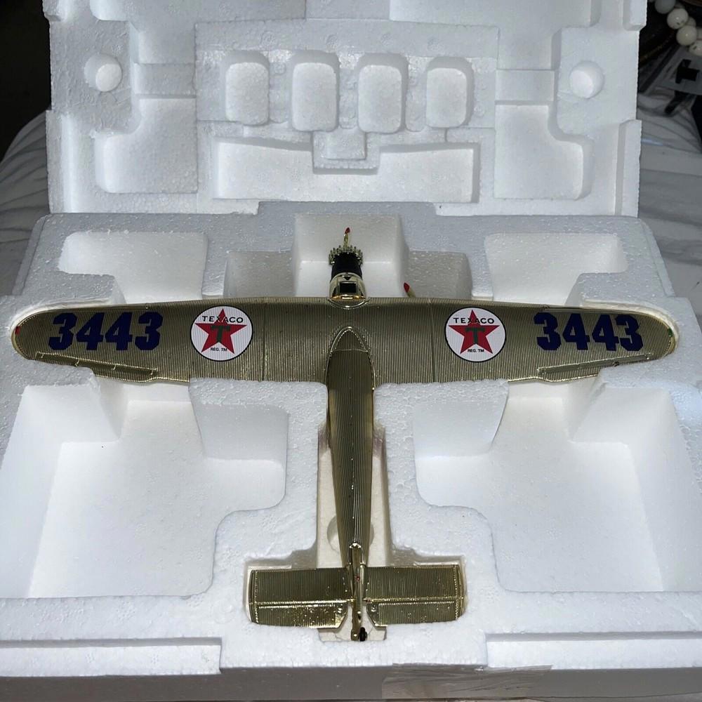 Wings of Texaco 1927 Ford Tri-Motored Monoplane 7th In Series New Ltd GOLD Bank